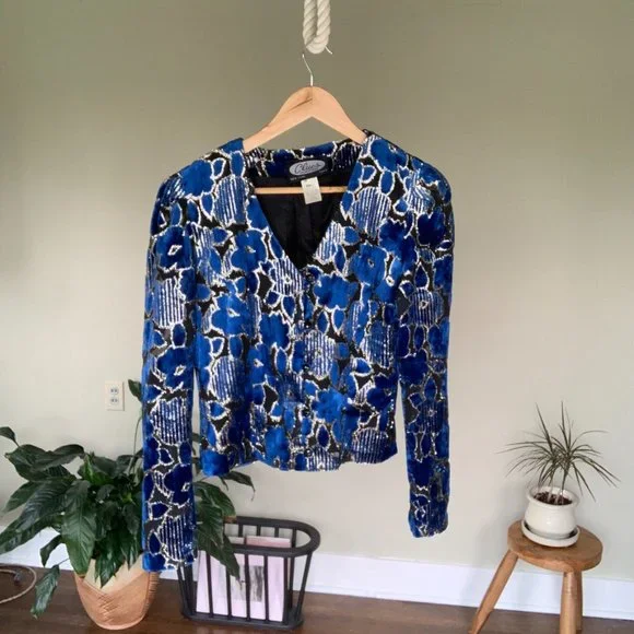 Vintage Velvet Top - Picture 1 of 7